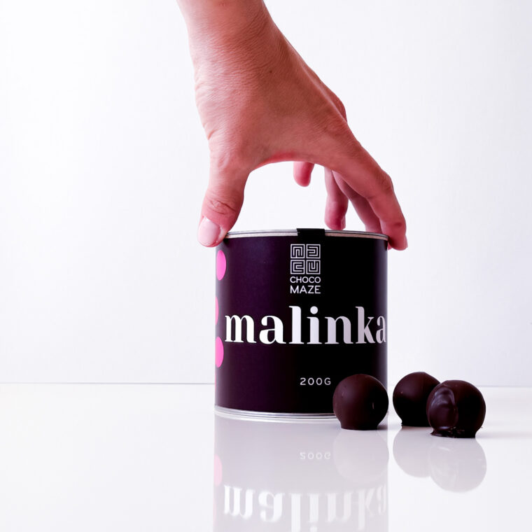 Malinka: čokoládové truffle plnené malinovým krémom, 200g